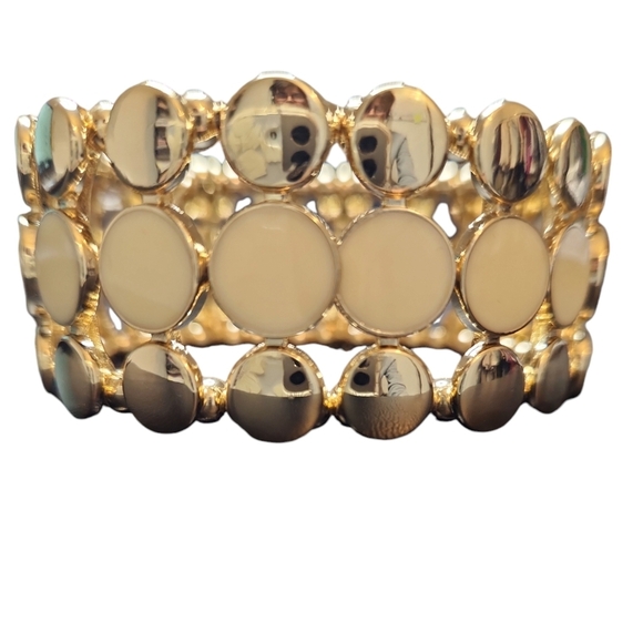 NWT Cookie Lee Cream And Goldtone Circles Stretch Bracelet - Picture 1 of 6